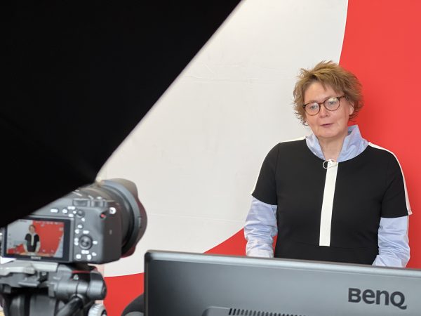Daniela Behrens bei ihrer Vorstellungsrede